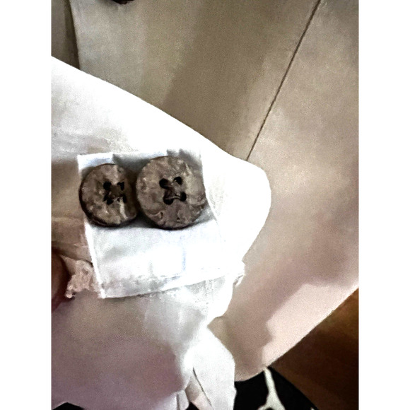 Tommy Bahama Mens Vintage Beige Embroidered Silk Button Up Shirt Medium Pocket - Picture 8 of 10